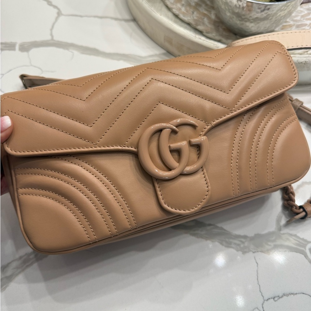 Gucci GG Marmont Matelassé Crossbody | 2 Straps | Chain & Canvas Leather - Picture 3 of 16